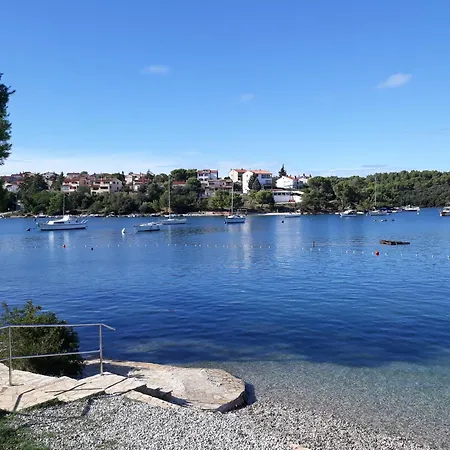 Apartament Sebelja *